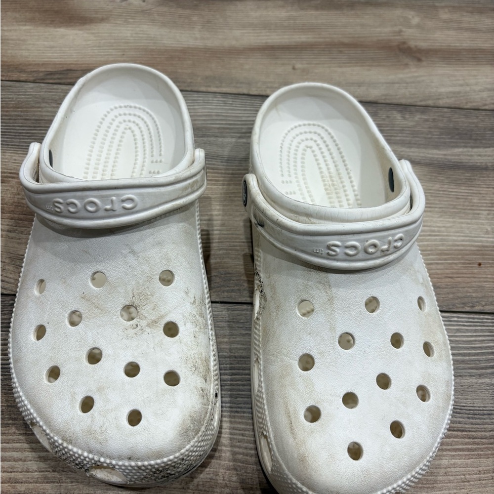 CROCS White Water Shoes with Perforated Design